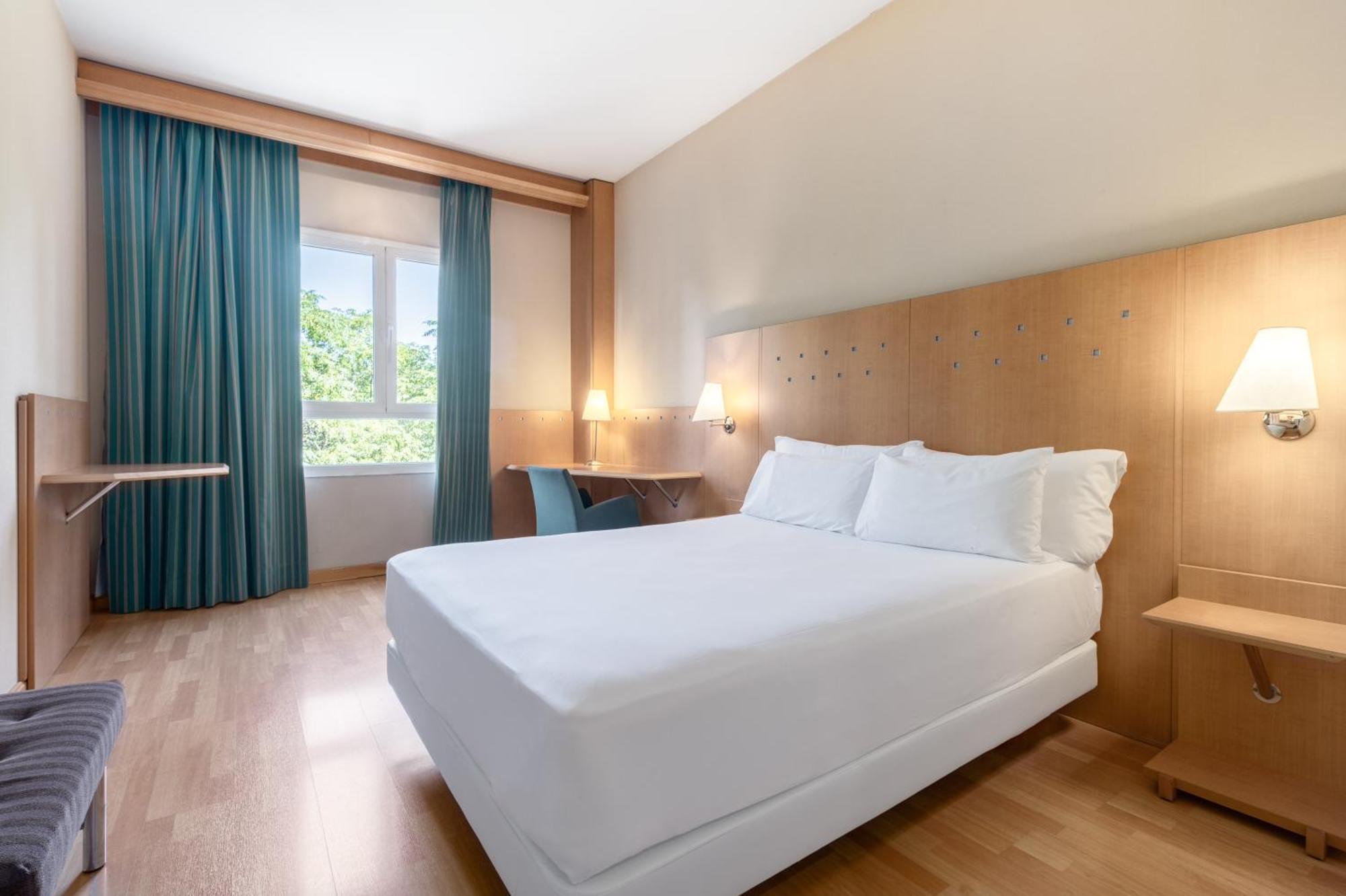 Crisol Leganes Hotel Kültér fotó